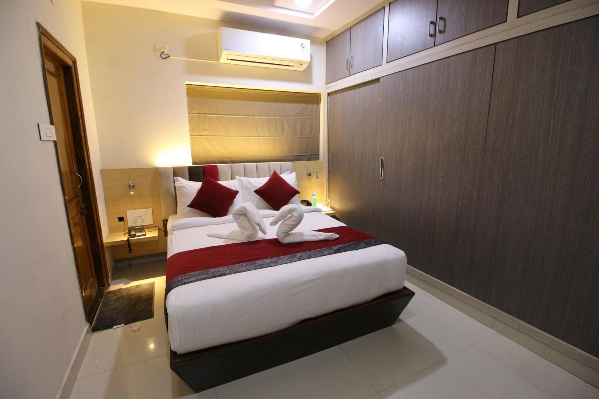 The Butterfly Luxury Serviced Apartments Visakhapatnam Zewnętrze zdjęcie