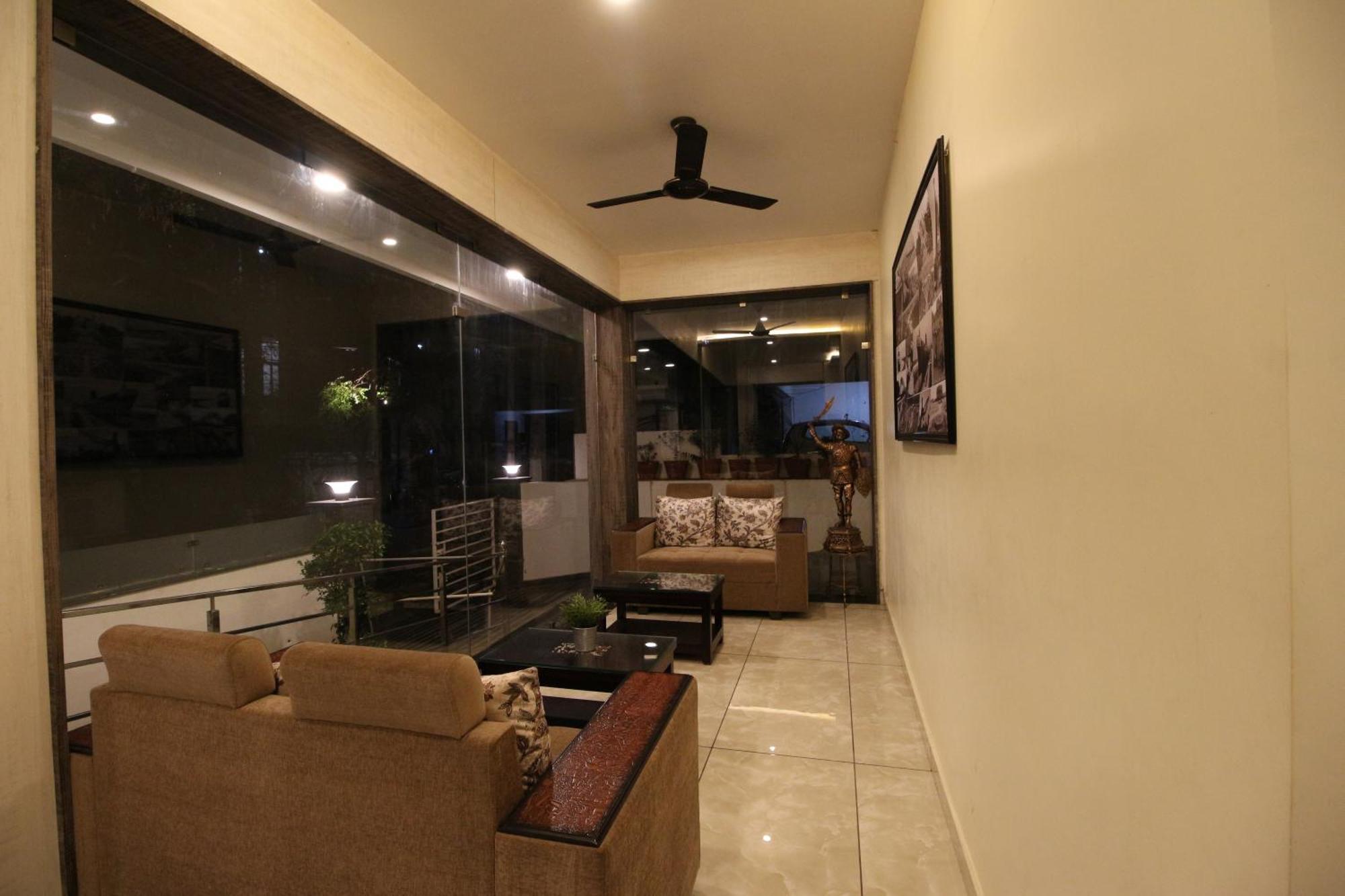 The Butterfly Luxury Serviced Apartments Visakhapatnam Zewnętrze zdjęcie
